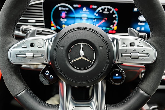 Mercedes-Benz GLE63 25 of 30