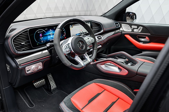 Mercedes-Benz GLE63 21 of 30