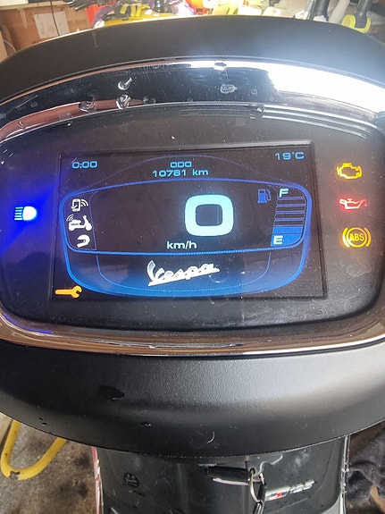 Vespa Sprint 125 4 of 12