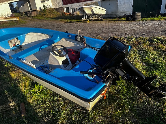 14–15 fots båt med Suzuki 30 hk 2-takt 4 of 5