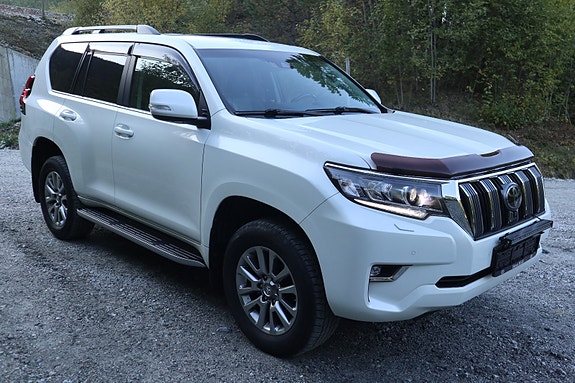 Toyota Land Cruiser 19 of 30