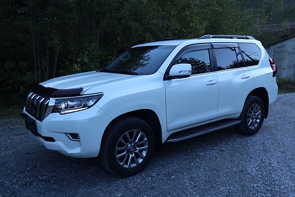 Toyota Land Cruiser 6 of 30