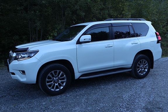 Toyota Land Cruiser 20 of 30
