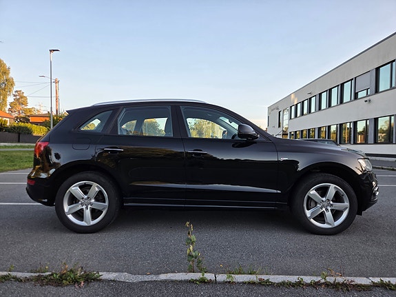 Audi Q5 3 of 19
