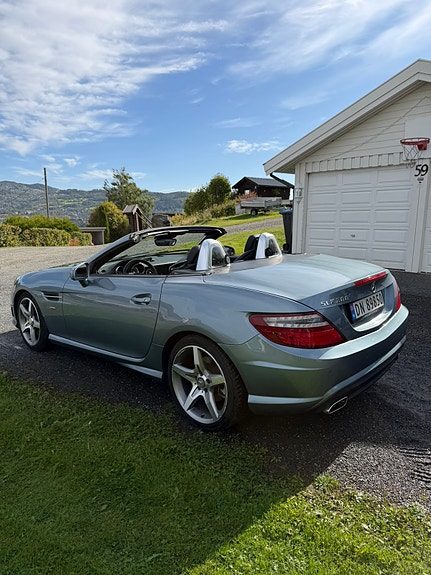 Mercedes-Benz SLK200 12 of 15