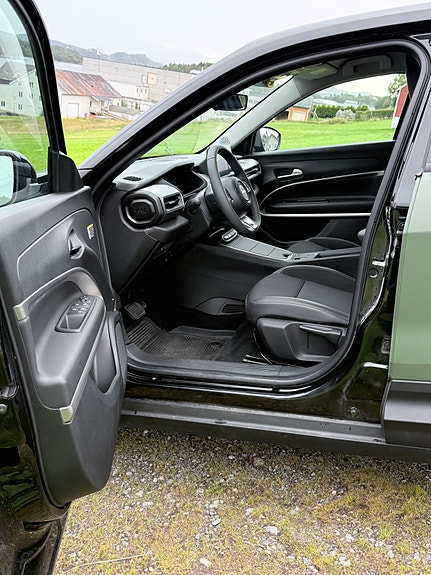 Jeep Avenger 6 of 9