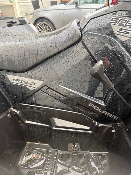 Polaris Sportsman 570 3 of 8