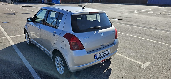Suzuki Swift 6 of 14
