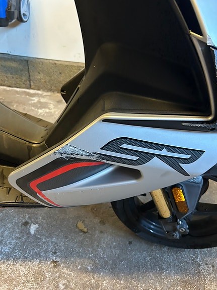 Aprilia SR 50 5 of 15