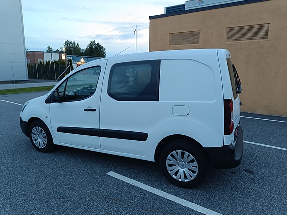 Citroen Berlingo 13 of 30