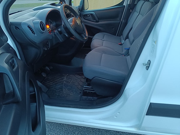 Citroen Berlingo 19 of 30