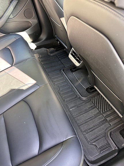 Tesla Model 3 21 of 27