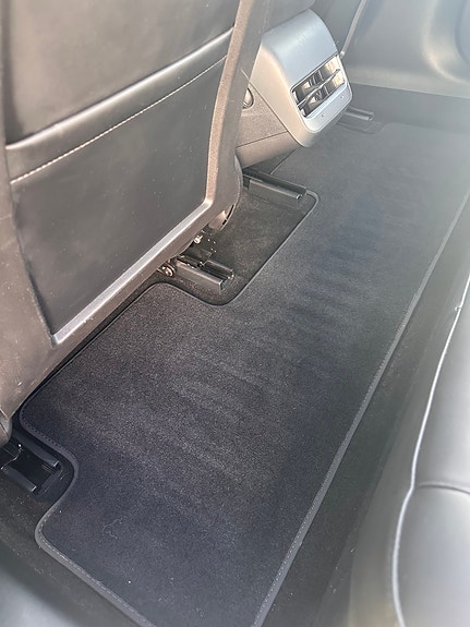 Tesla Model 3 7 of 27