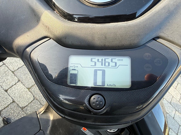 Yamaha ESS025 8 of 8