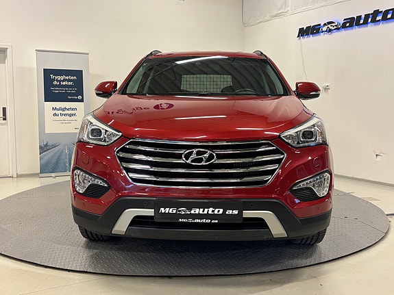 Hyundai Grand Santa Fe 7 of 24