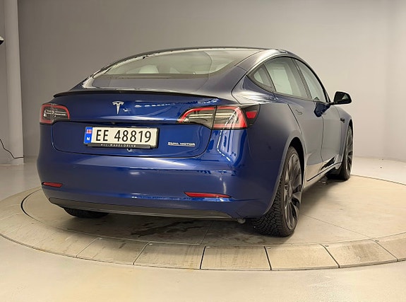 Tesla Model 3 5 of 21