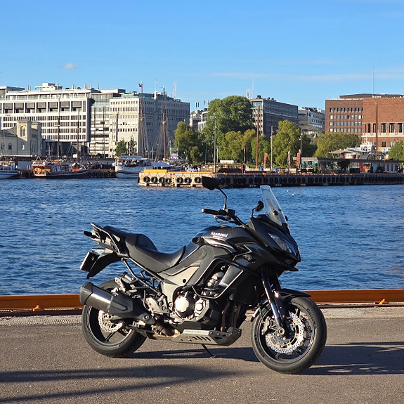 Kawasaki Versys 1000 2 of 18