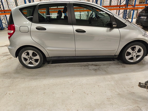 Mercedes-Benz A150 5 of 15