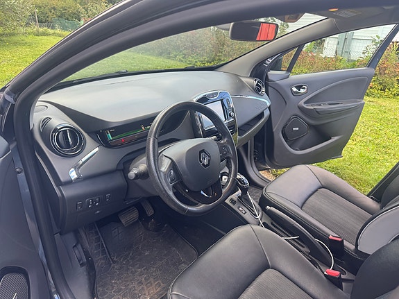 Renault Zoe 11 of 18