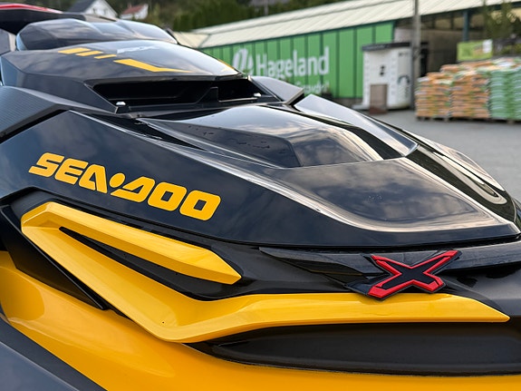 SeaDoo  RXT 300RS / HØYTALERE / TYSSE HENGER / RIVA EKSOS / 45T 9 of 17