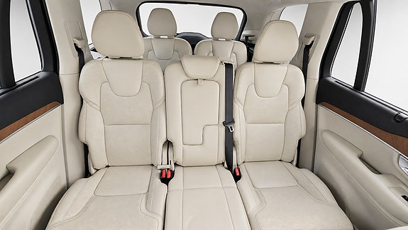 Volvo XC90 18 of 30