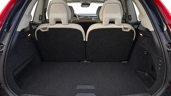 Volvo XC90 25 of 30