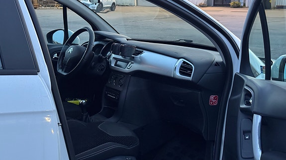 Citroen C3 11 of 16