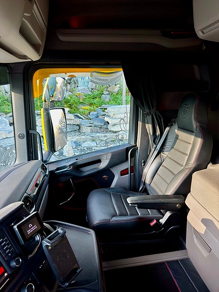 Scania R 650 13 of 17