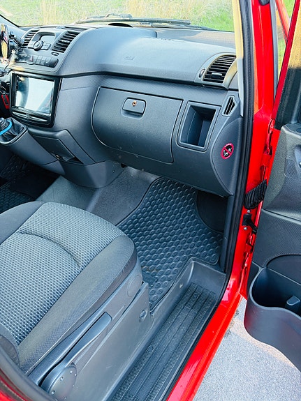 Mercedes-Benz Vito 113 10 of 16