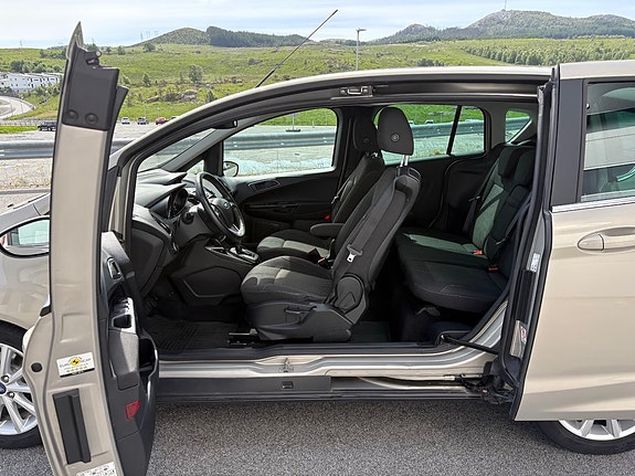 Ford B-MAX 12 of 30