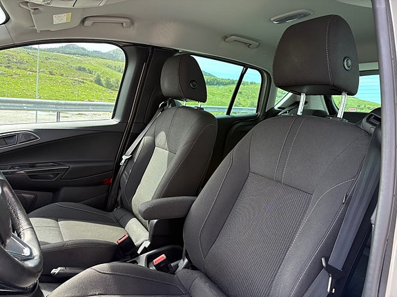 Ford B-MAX 11 of 30