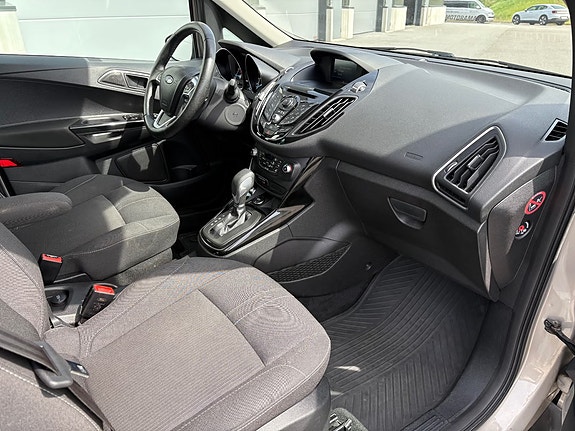 Ford B-MAX 18 of 30