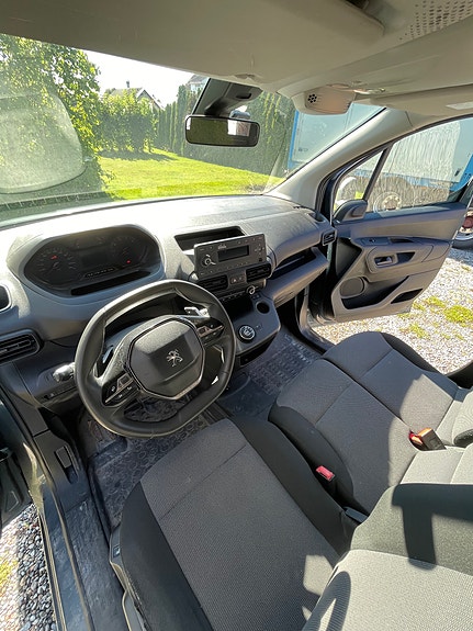 Peugeot Partner 11 of 17