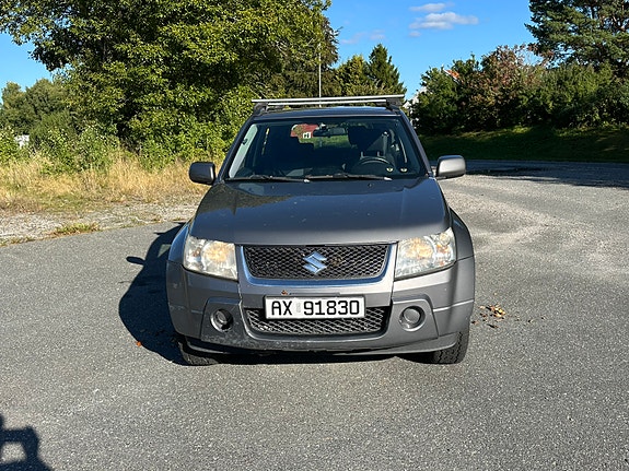 Suzuki Grand Vitara 7 of 18