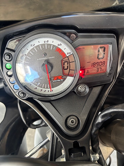 Suzuki GSX-R 600 3 of 6