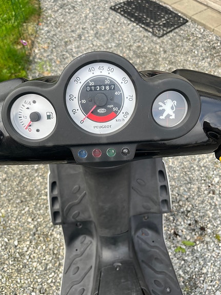 Peugeot Speedfight 2 5 of 6
