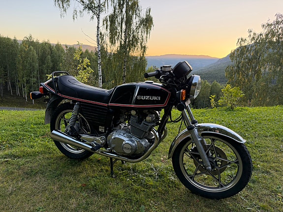 Suzuki GS 450 13 of 16