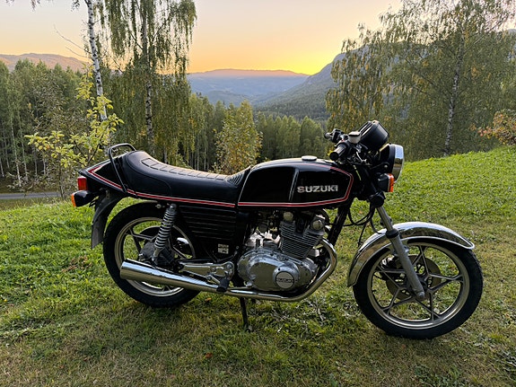 Suzuki GS 450 14 of 16