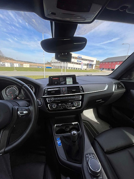 BMW M2 9 of 11
