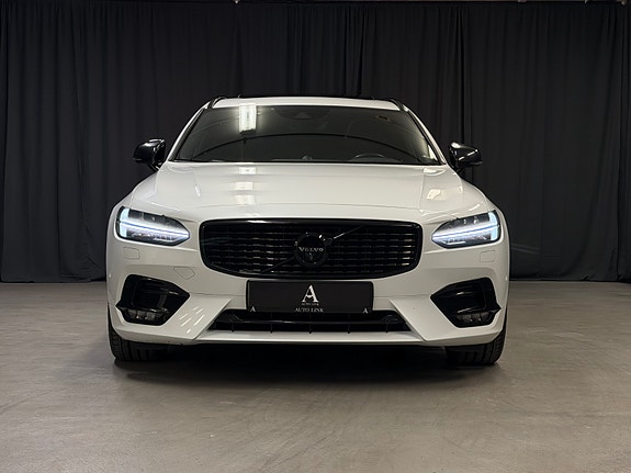 Volvo V90 4 of 30