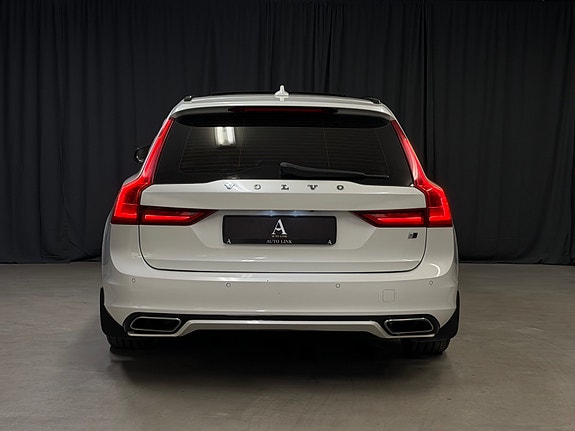Volvo V90 17 of 30