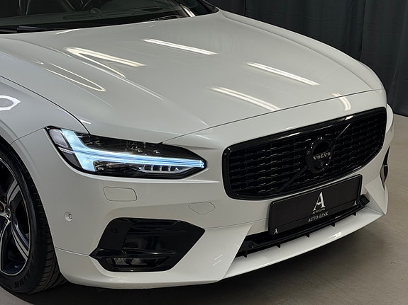 Volvo V90 7 of 30