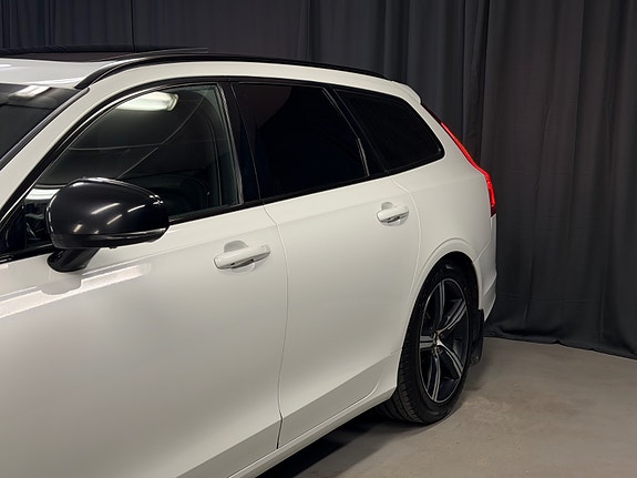 Volvo V90 14 of 30