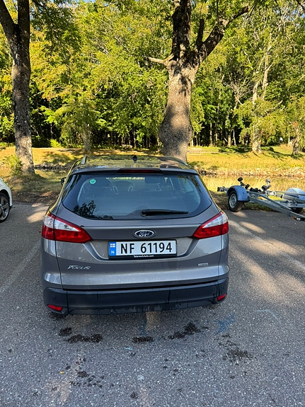 Ford Focus 4 of 12