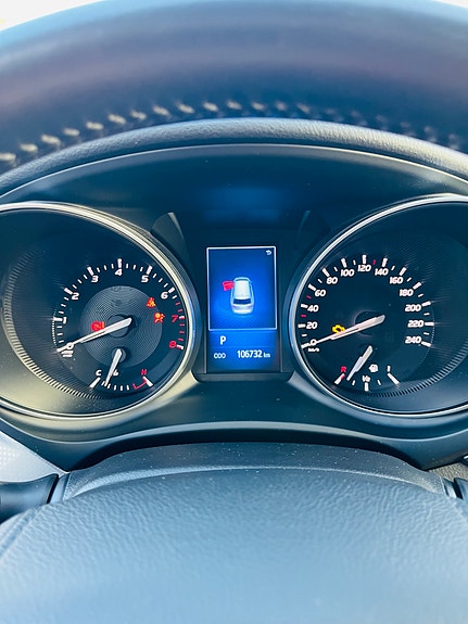Toyota Avensis 27 of 28