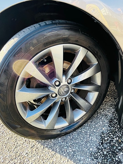 Toyota Avensis 9 of 28