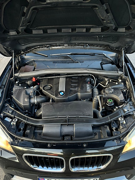 BMW X1 9 of 9