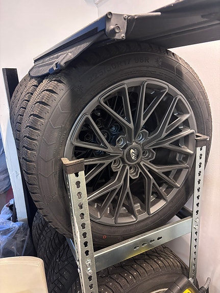 BMW X1 8 of 9