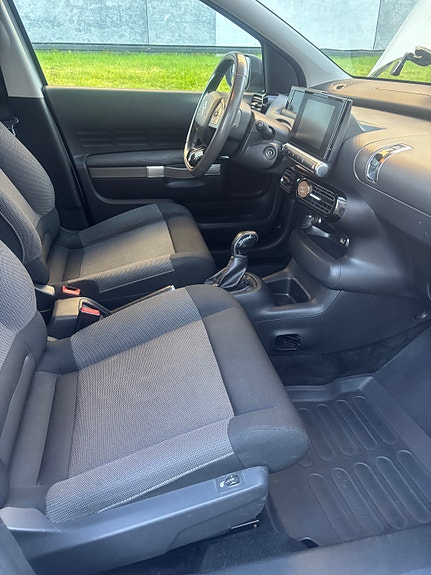 Citroen C4 Cactus 10 of 14