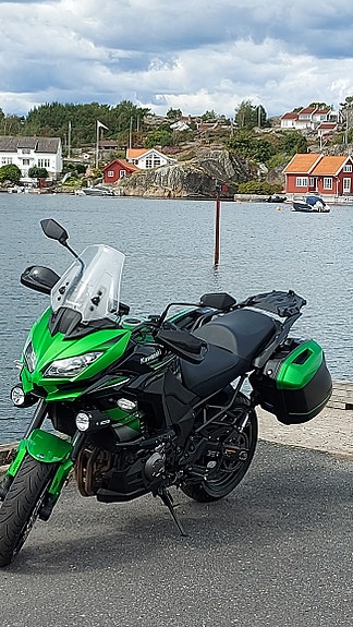 Kawasaki Versys 1000 2 of 6